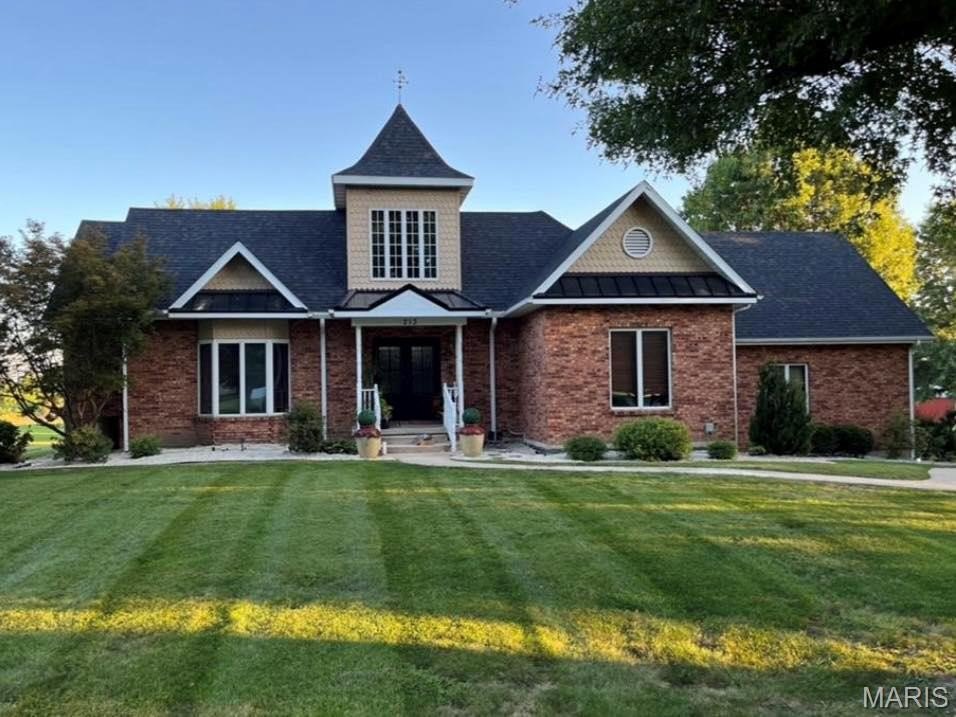 Single Family 3BR 3BA - 213 W Wood Street, Shelbina, MO