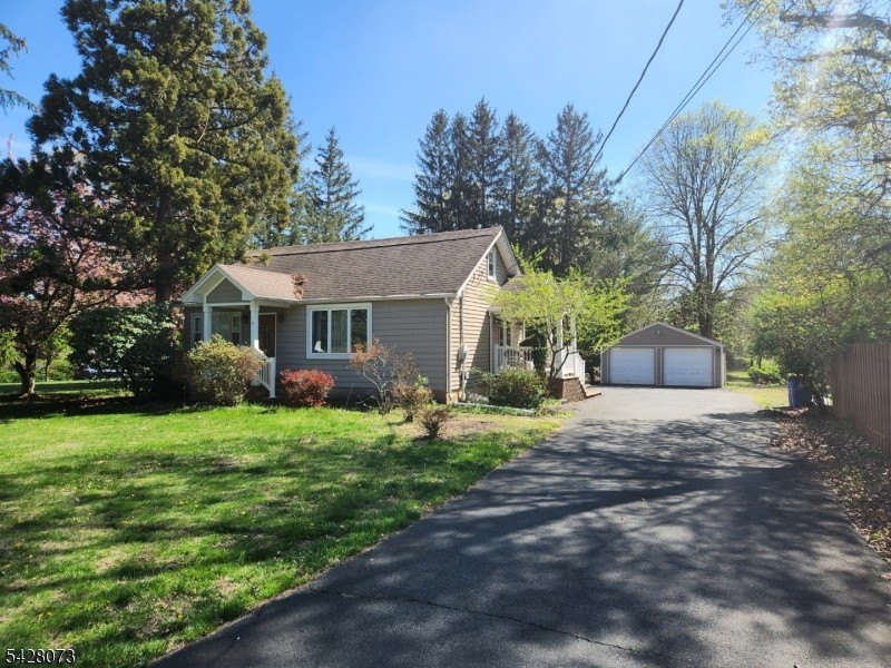Other 3BR 2BA - 34 Como Dr, Franklin Twp., NJ