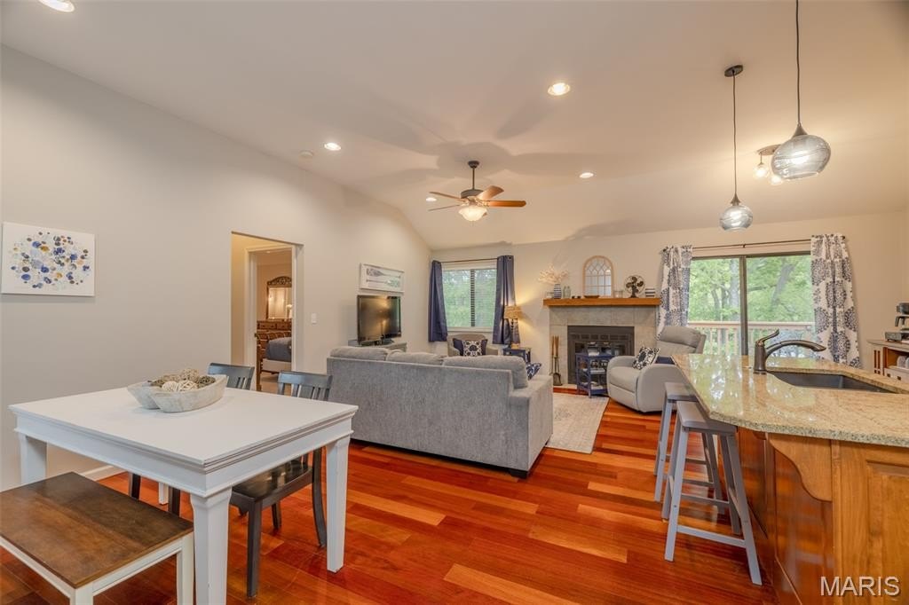 Condo 2BR 2BA - 134 Geneva Cove Drive, Innsbrook, MO