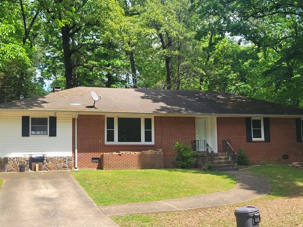 Single Family 3BR 2BA - 38 HILLCREST DR, PARIS, TN
