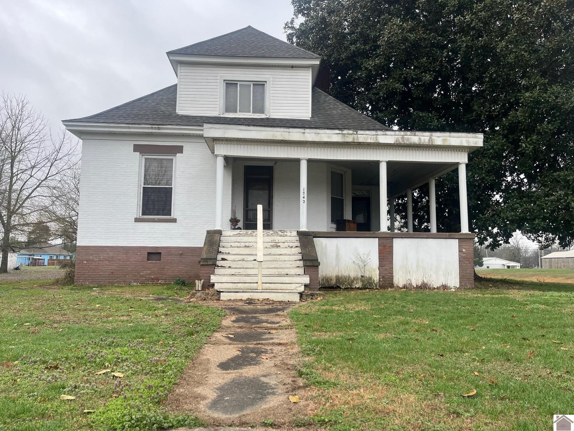 Other 5BR 2BA - 1742 N 12th St., Paducah, KY