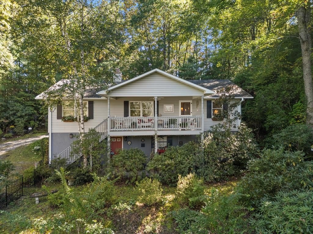 Single Family 3BR 2BA - 296 Ivy Ridge Cir, Sylva, NC