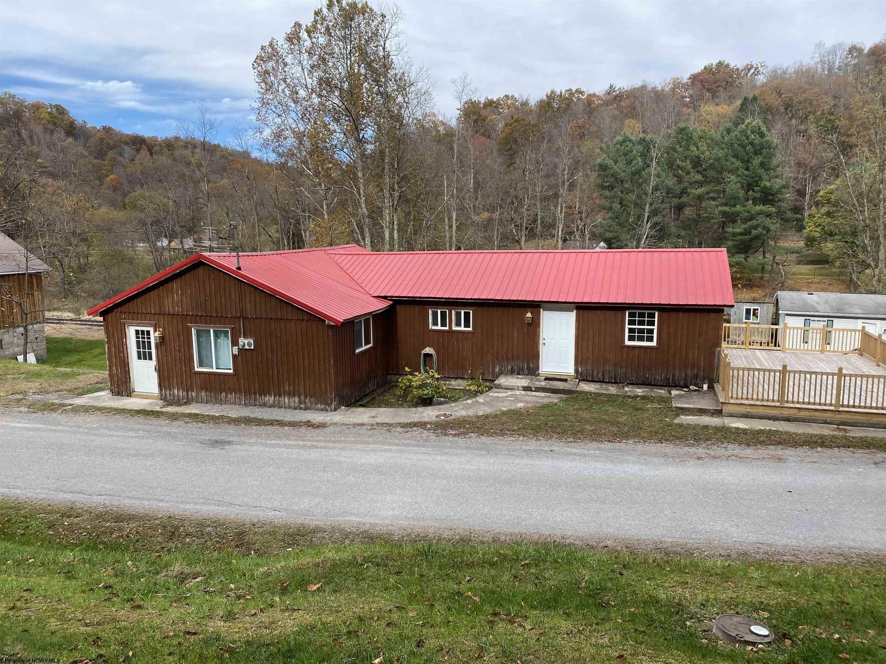 Single Family 4BR 2BA - 8248 Alton Road, Adrian, WV