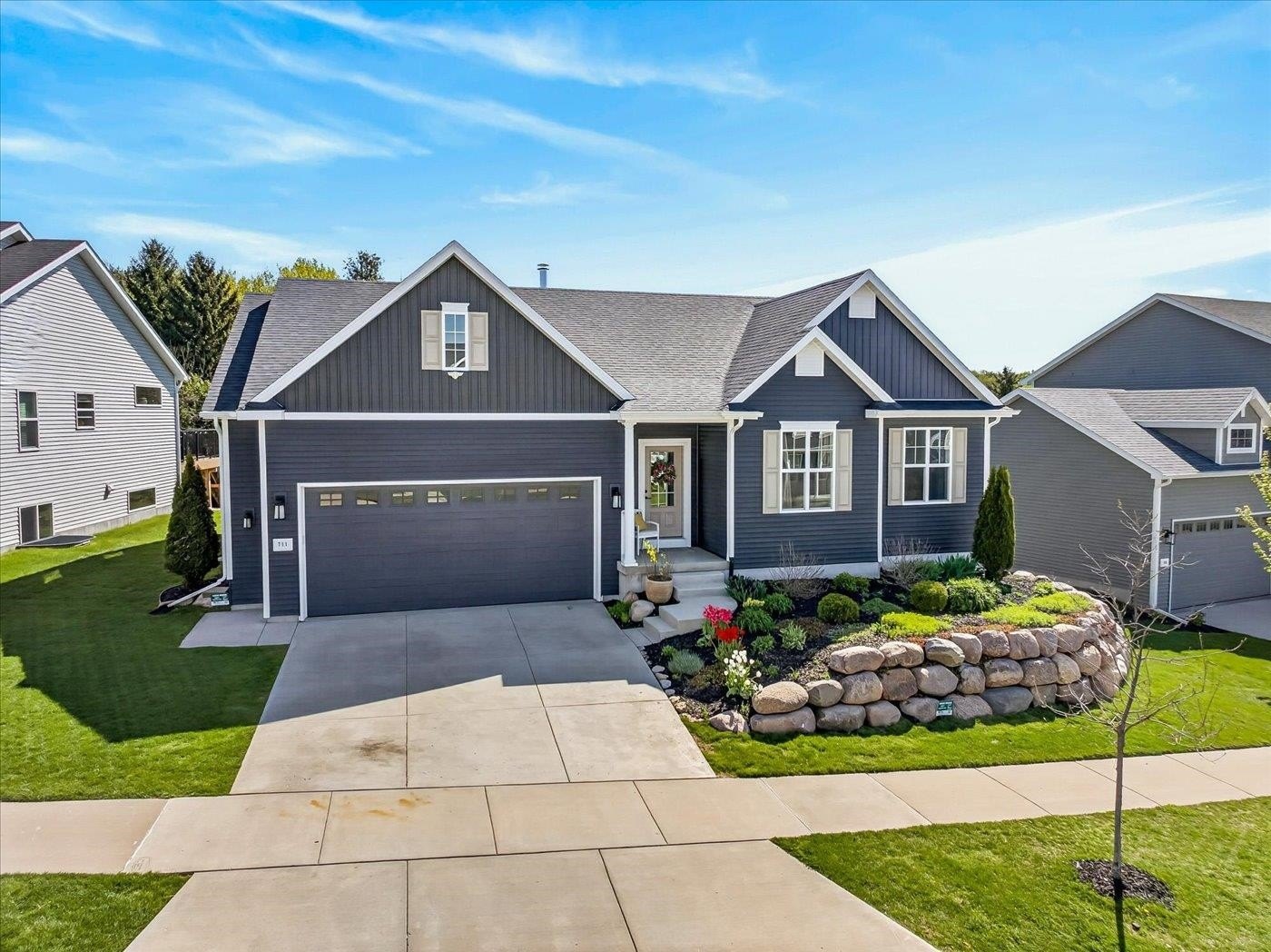 Single Family 3BR 2BA - 711 Sugar Maple Lane, Verona, WI