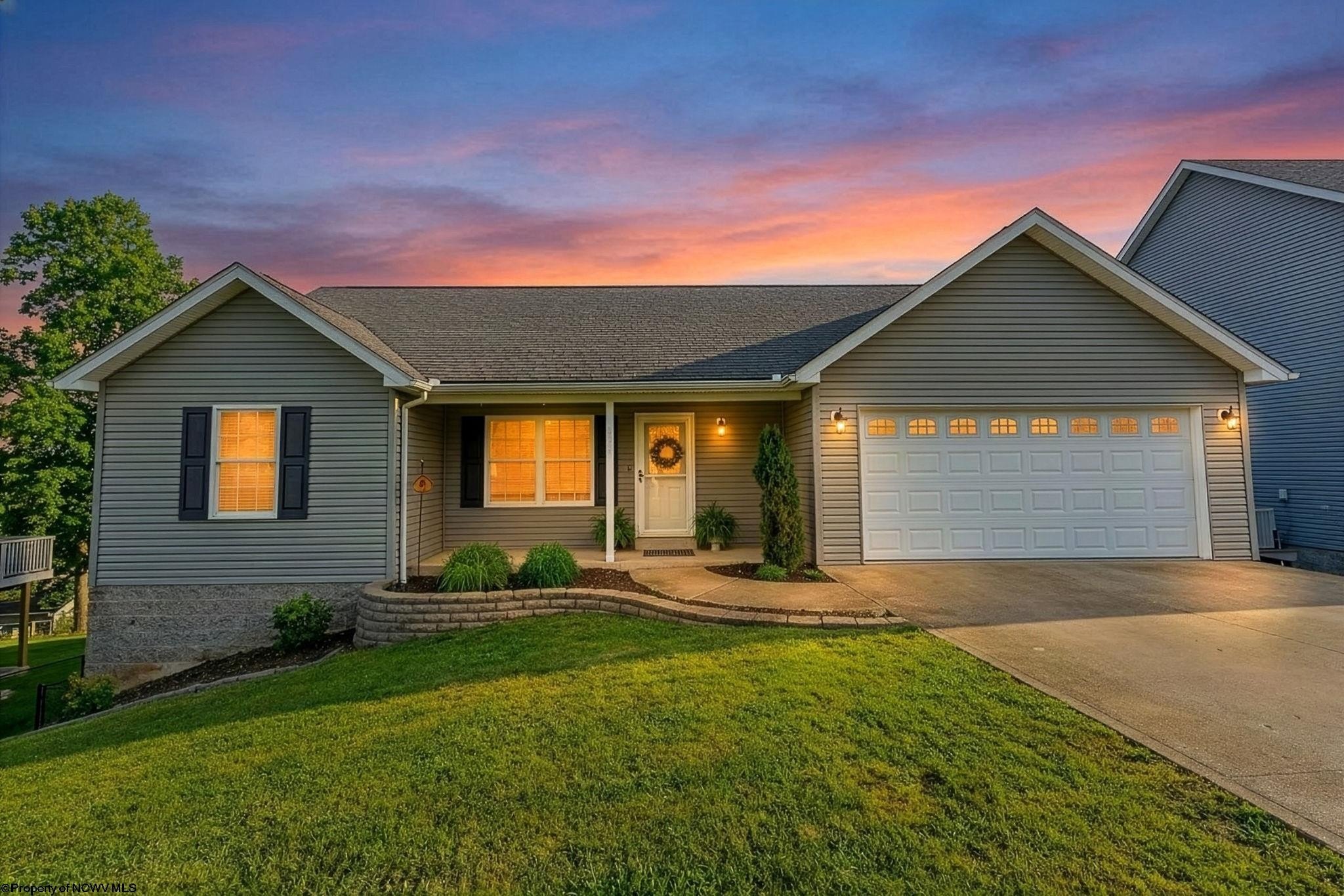 Single Family 4BR 3BA - 191 Eastgate Drive, Morgantown, WV