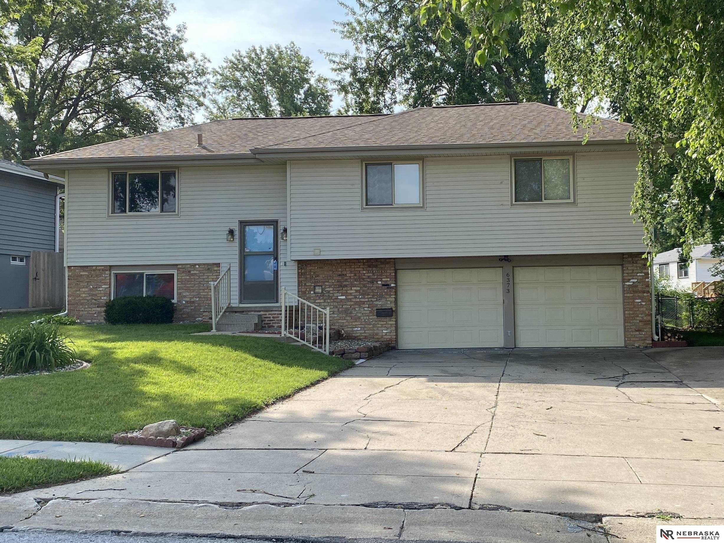 Single Family 3BR 2BA - 6373 S 140th Avenue, Omaha, NE