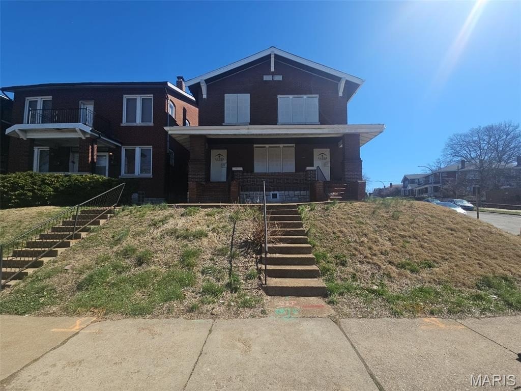Single Family 6BR 2BA - 4126 S Grand Boulevard, St Louis, MO