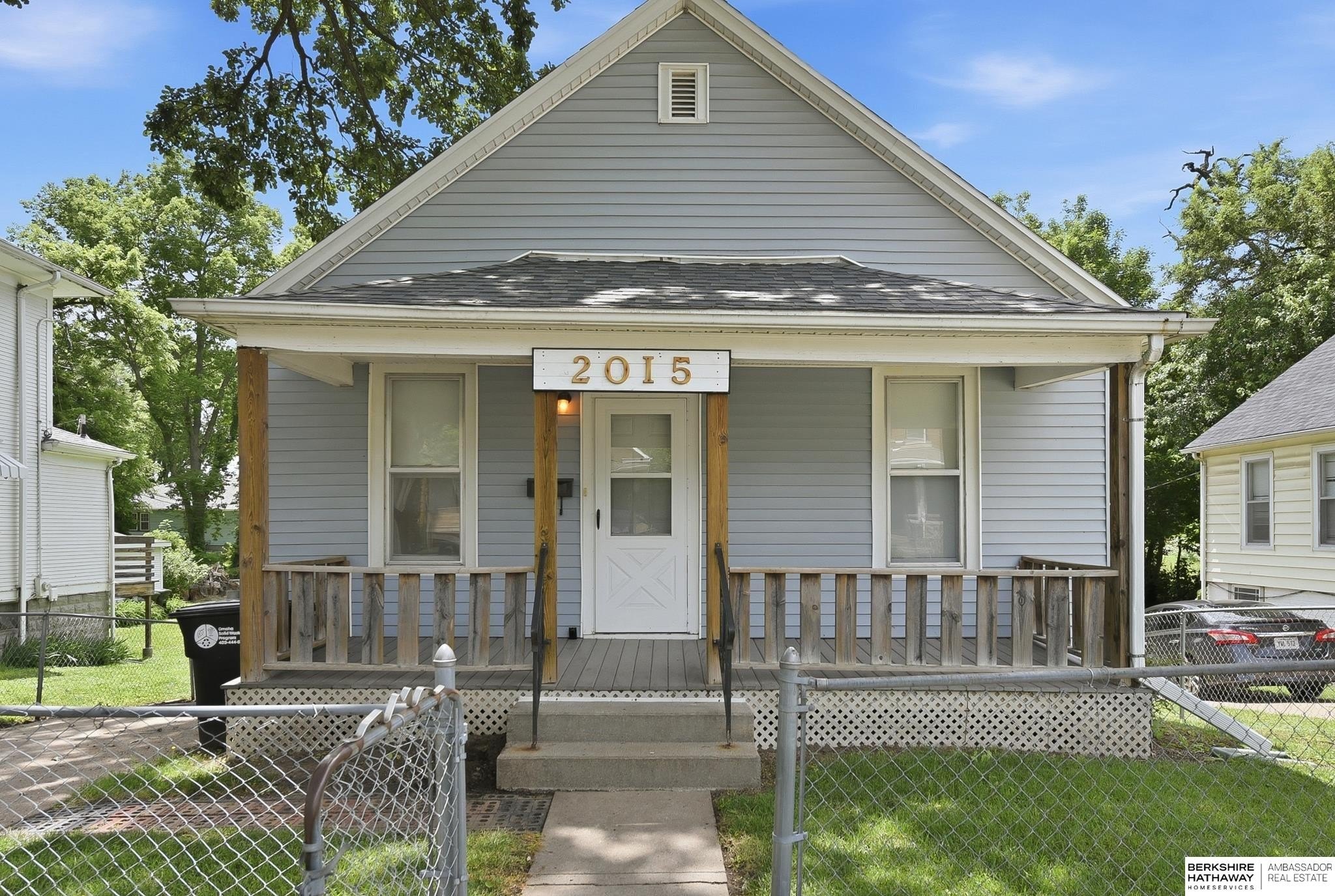 Single Family 2BR 1BA - 2015 Fowler Avenue, Omaha, NE
