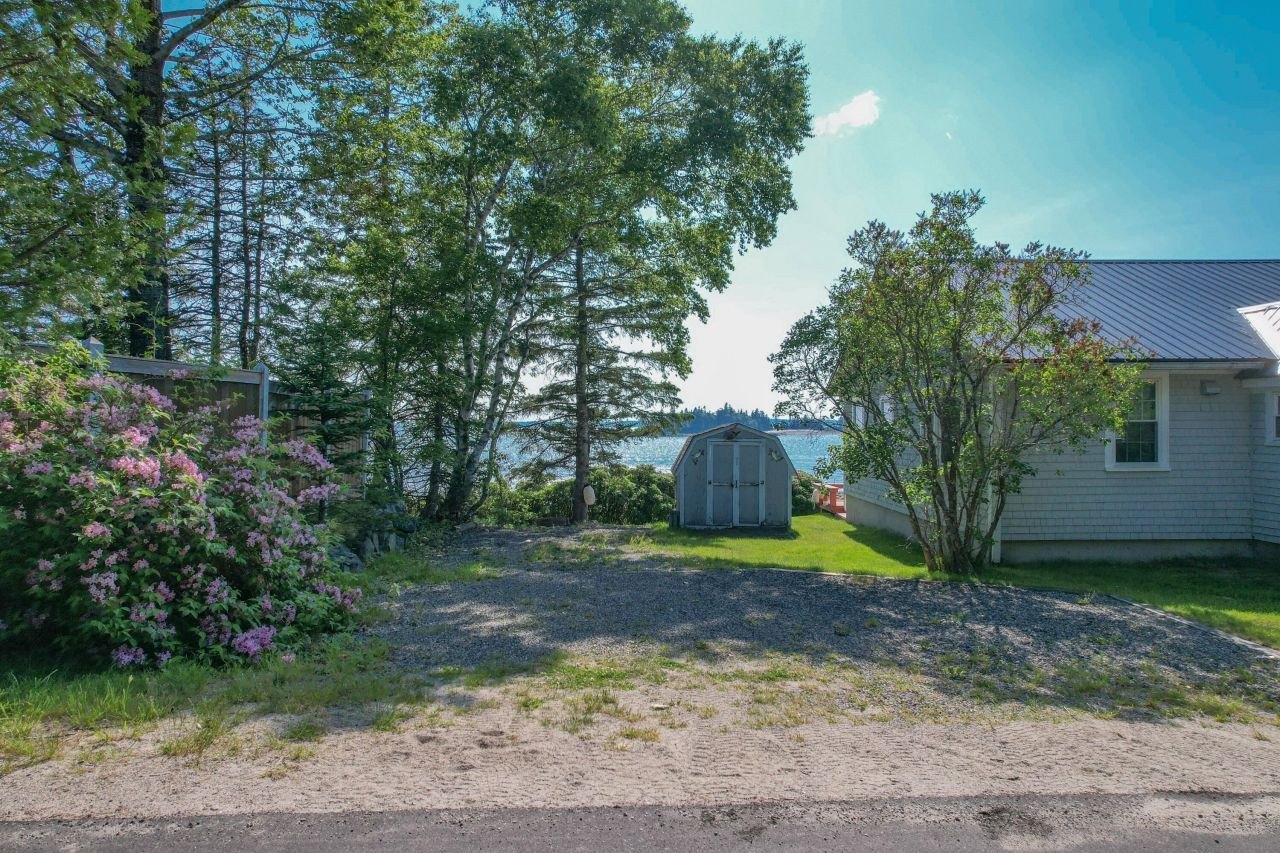 Single Family 2BR 1BA - 397 Cape Split Road, Addison, ME