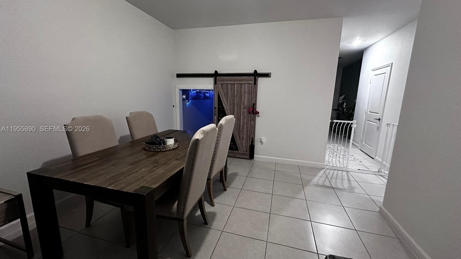 Single Family 4BR 3BA - 12961 SW 230th St, Miami, FL