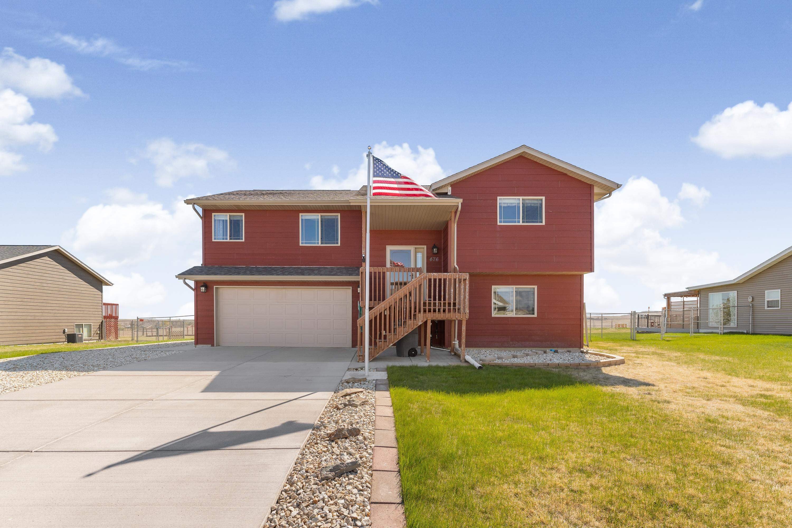 Single Family 4BR 3BA - 476 Freude Lane, Box Elder, SD