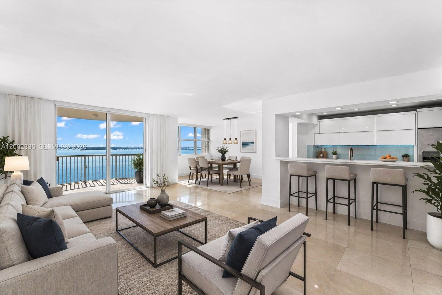 Condo 3BR 2BA - 1420 Brickell Bay Dr, Miami, FL