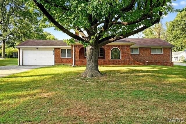 Single Family 3BR 2BA - 1535 Twillman Avenue, St Louis, MO