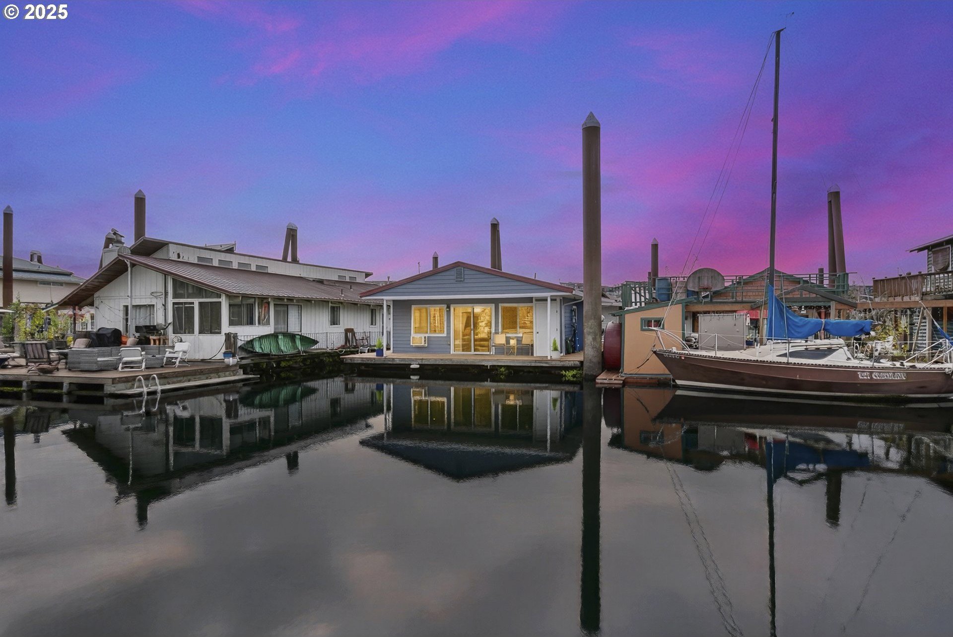 Other 2BR 1BA - 11630 N Island Cove Ln, Portland, OR