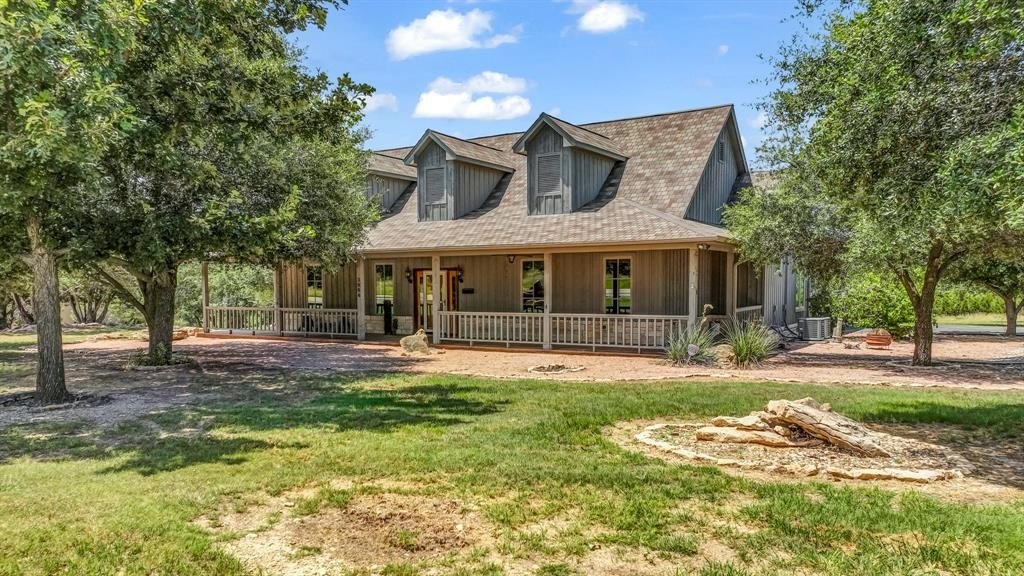 Single Family 3BR 3BA - 3066 Canyon Wren Loop, Graford, TX