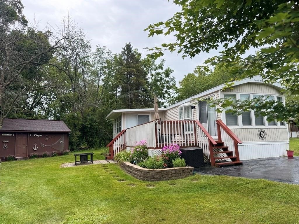 Manufactured Housing 2BR 1BA - 413 Skyline Drive, Edgerton, WI
