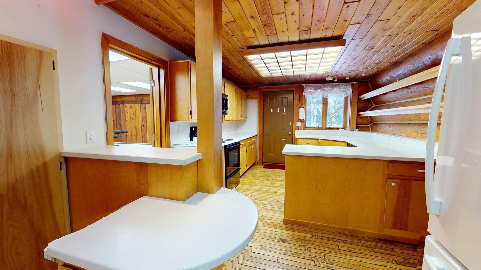 Single Family 3BR 2BA - 1260 HELDIVER STREET, Fairbanks, AK