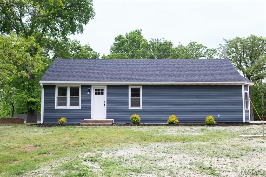 Single Family 2BR 1BA - 3754 Highway T, Rosebud, MO