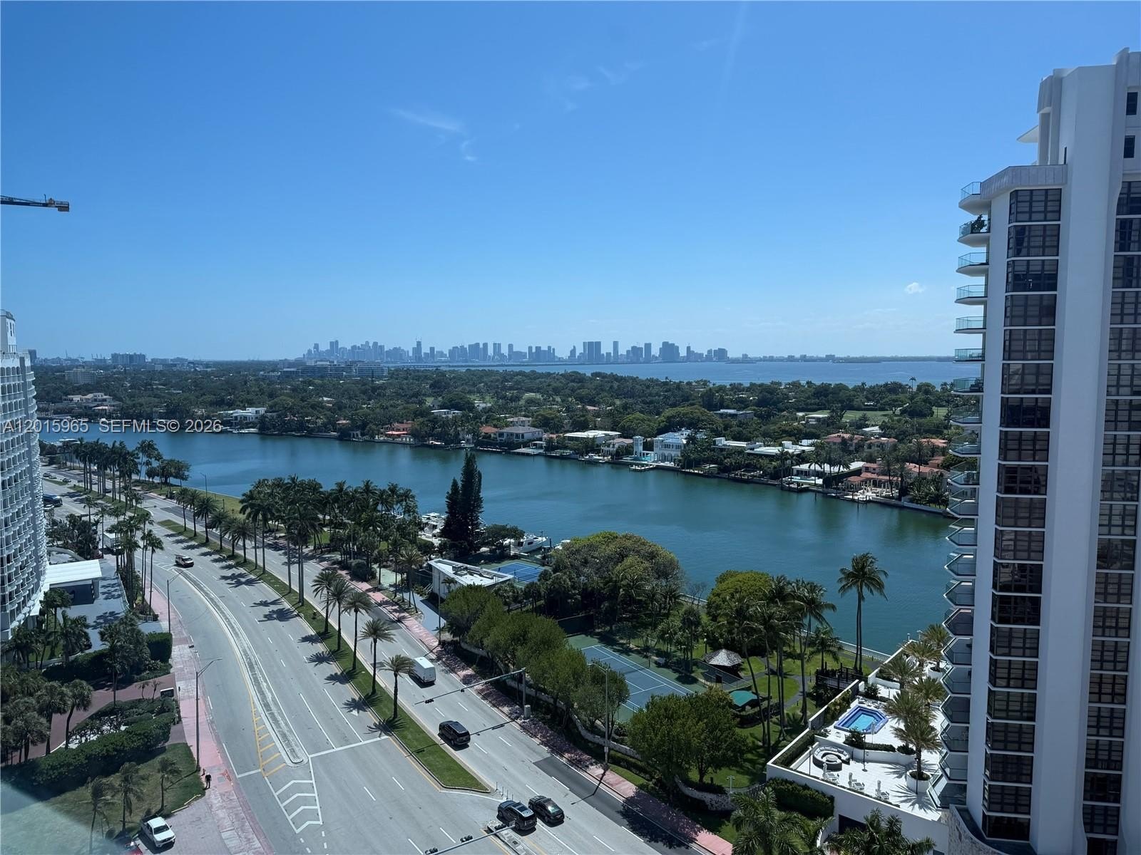 Condo 1BA - 5445 Collins Ave, Miami Beach, FL
