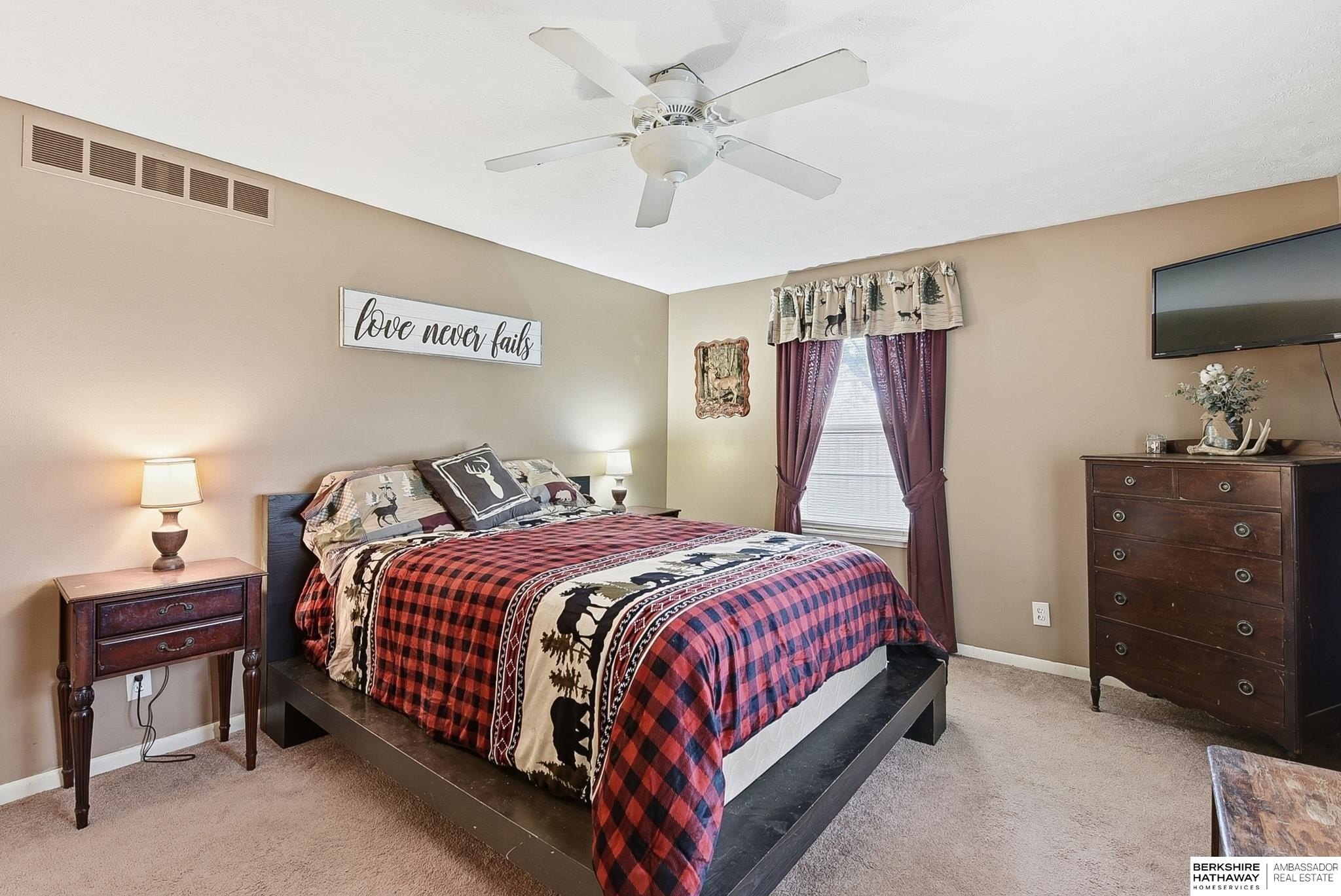 Single Family 1BR 2BA - 13810 S 84th Street, Papillion, NE
