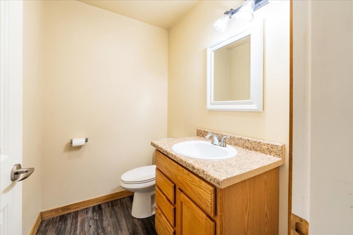 Single Family 3BR 4BA - 150 S GRANGE HALL ROAD, Fairbanks, AK