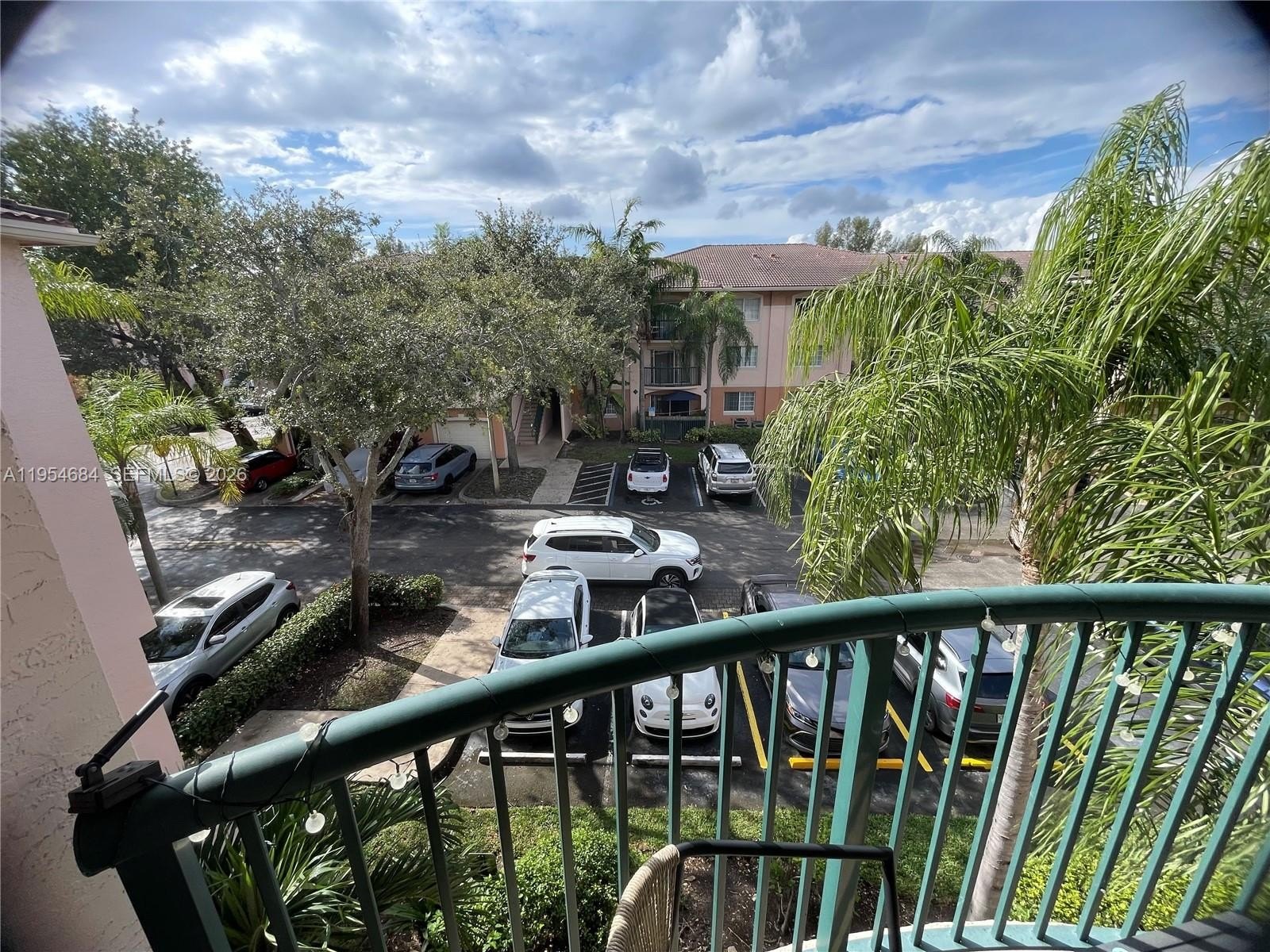 Condo 2BR 2BA - 2039 SE 10th Ave, Fort Lauderdale, FL