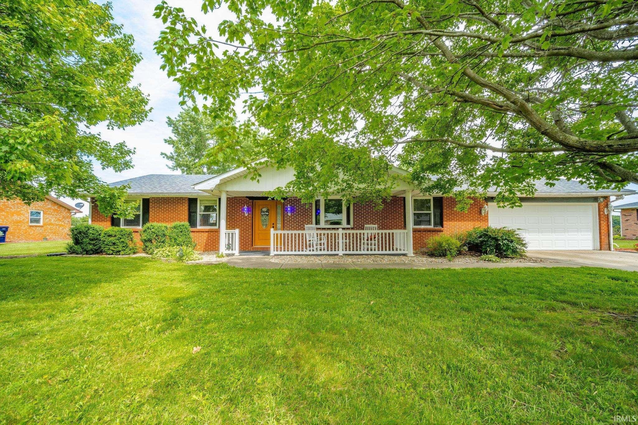 Single Family 3BR 2BA - 2916 Country Estates Drive, New Castle, IN
