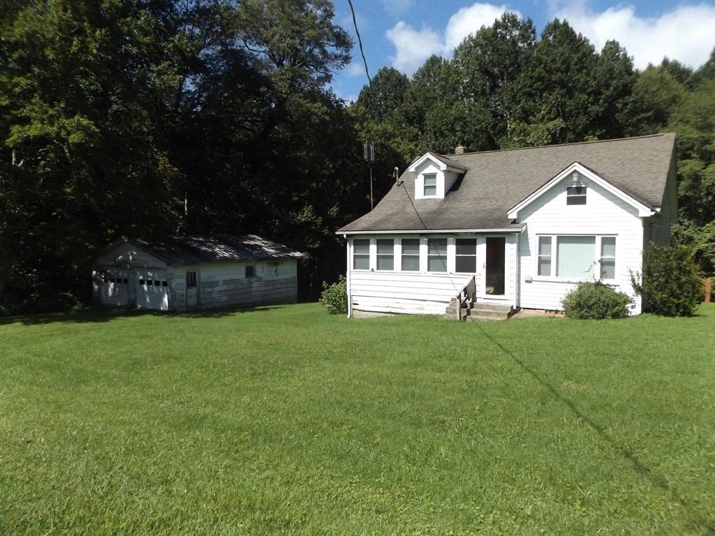 Single Family 3BR 1BA - 291 Laurel Fork Rd., Laurel Fork, VA