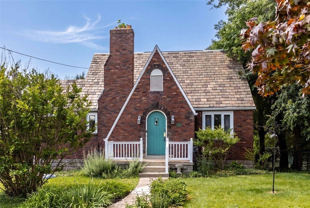 Single Family 5BR 3BA - 730 Greenlee, Whitehall, PA