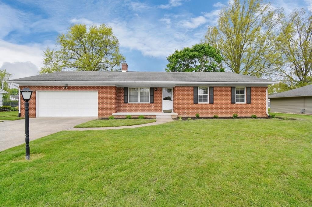 Single Family 4BR 3BA - 1145 Lynne Avenue, Bucyrus, OH