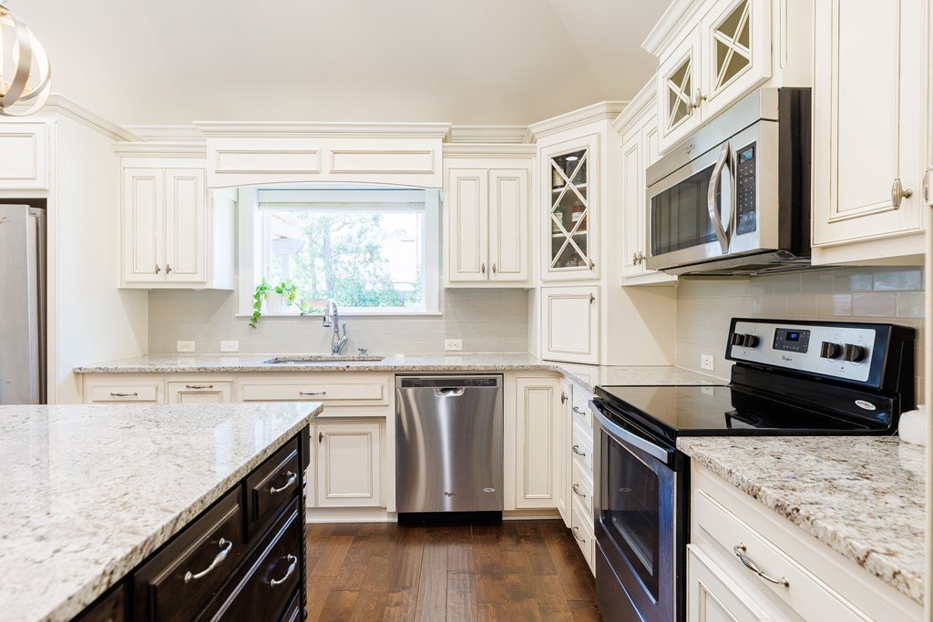 Single Family 4BR 3BA - 3633 Knights Mill Dr., Valdosta, GA