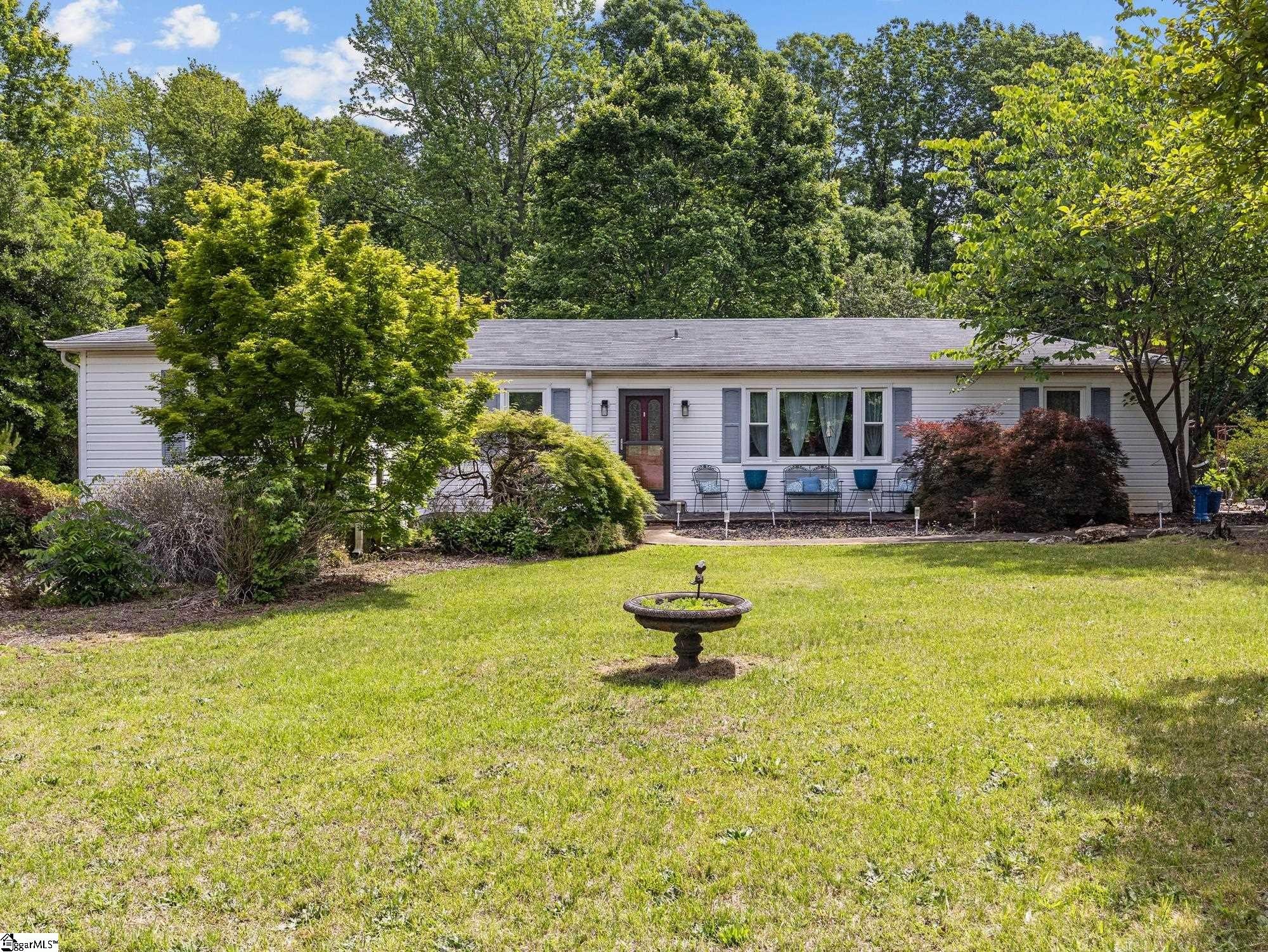 Single Family 3BR 2BA - 2728 Compton Bridge Road, Campobello, SC