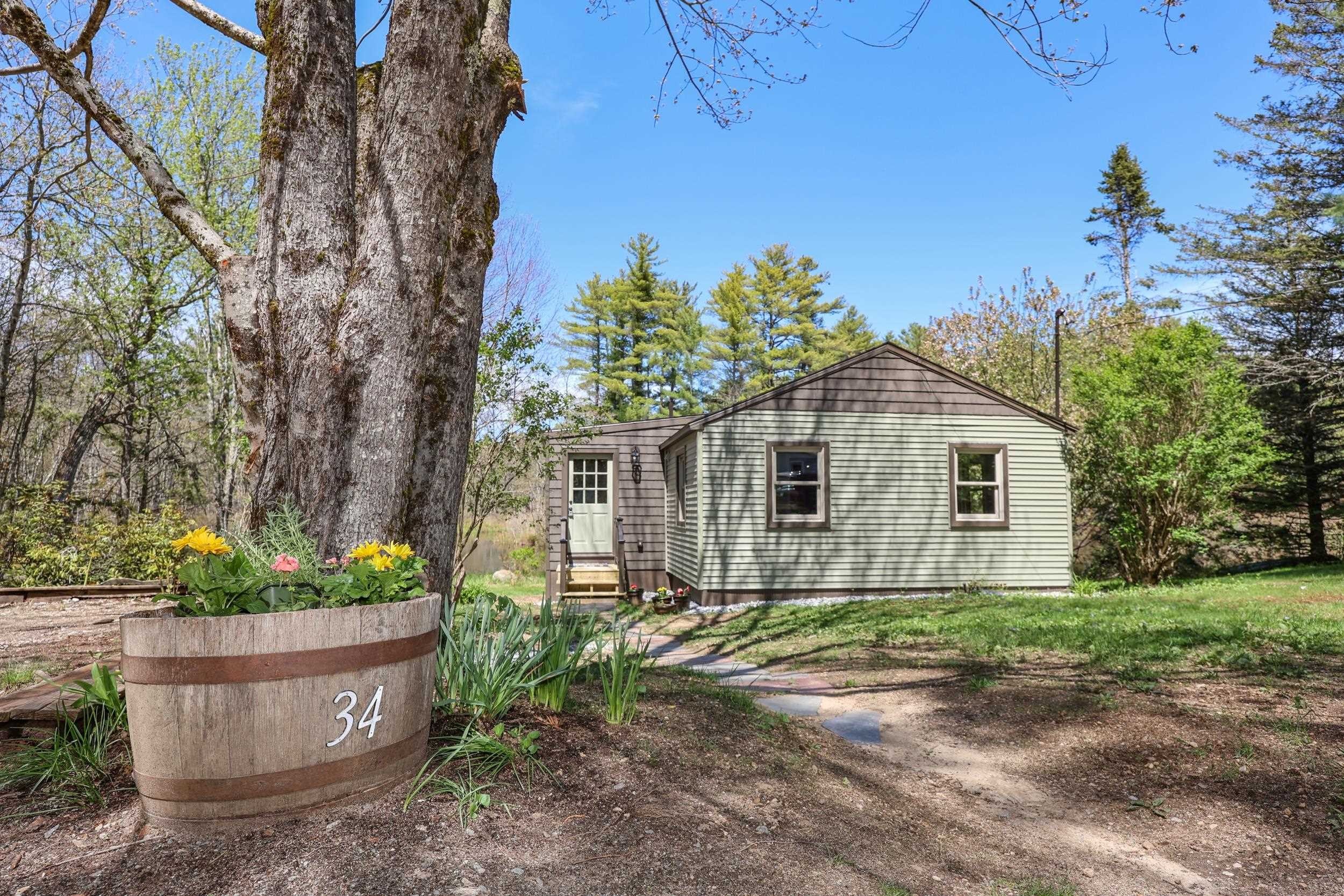 Single Family 2BR 1BA - 34 Icehouse Lane, Greenfield, NH