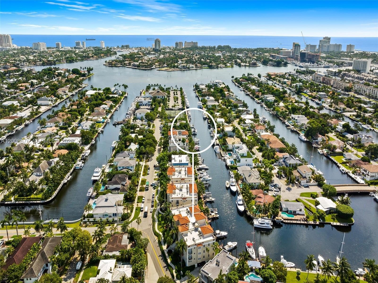 Condo 2BR 3BA - 1414 SE 12th St, Fort Lauderdale, FL