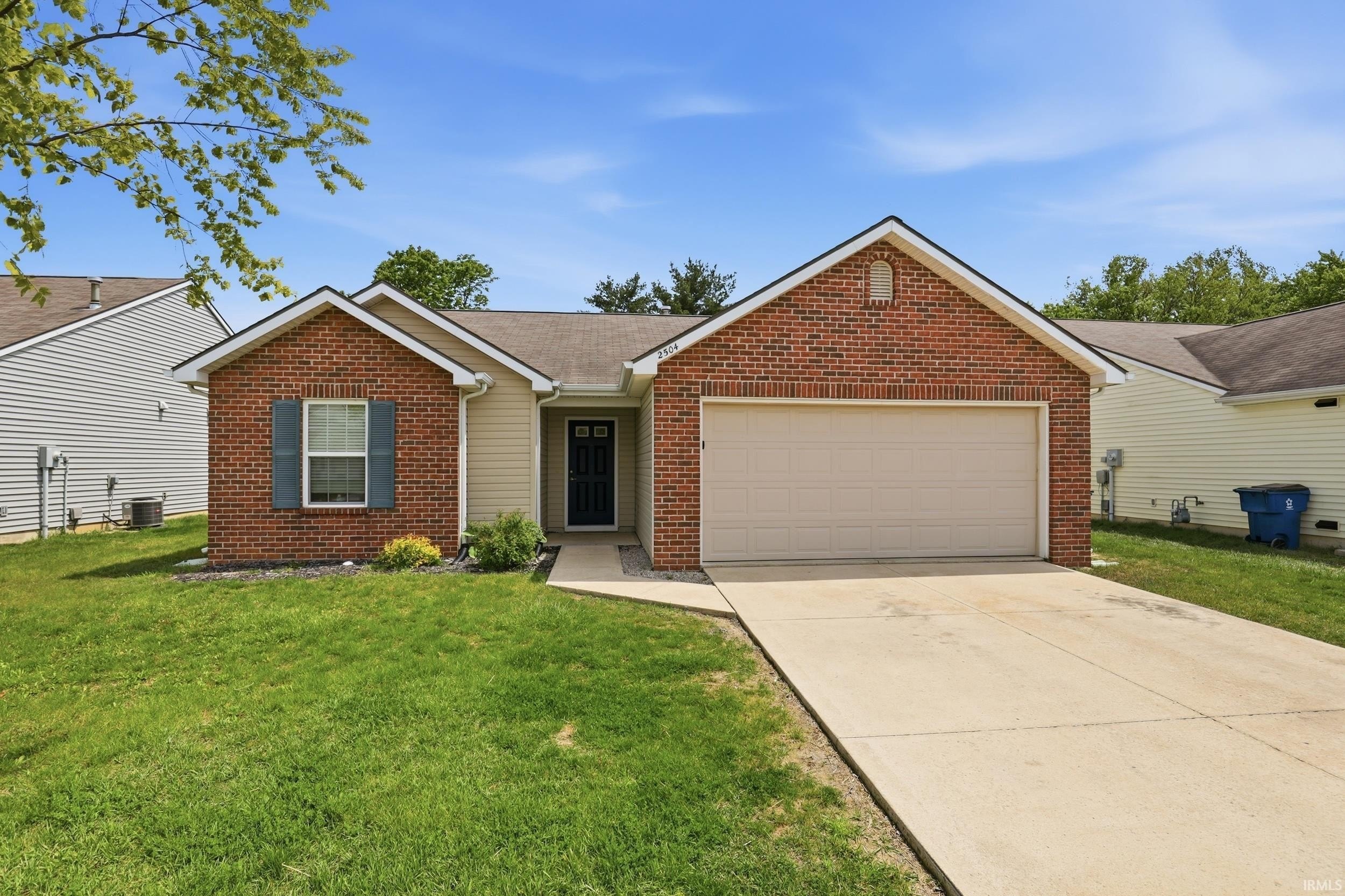 Single Family 3BR 2BA - 2504 Grand Canyon Corridor, Fort Wayne, IN