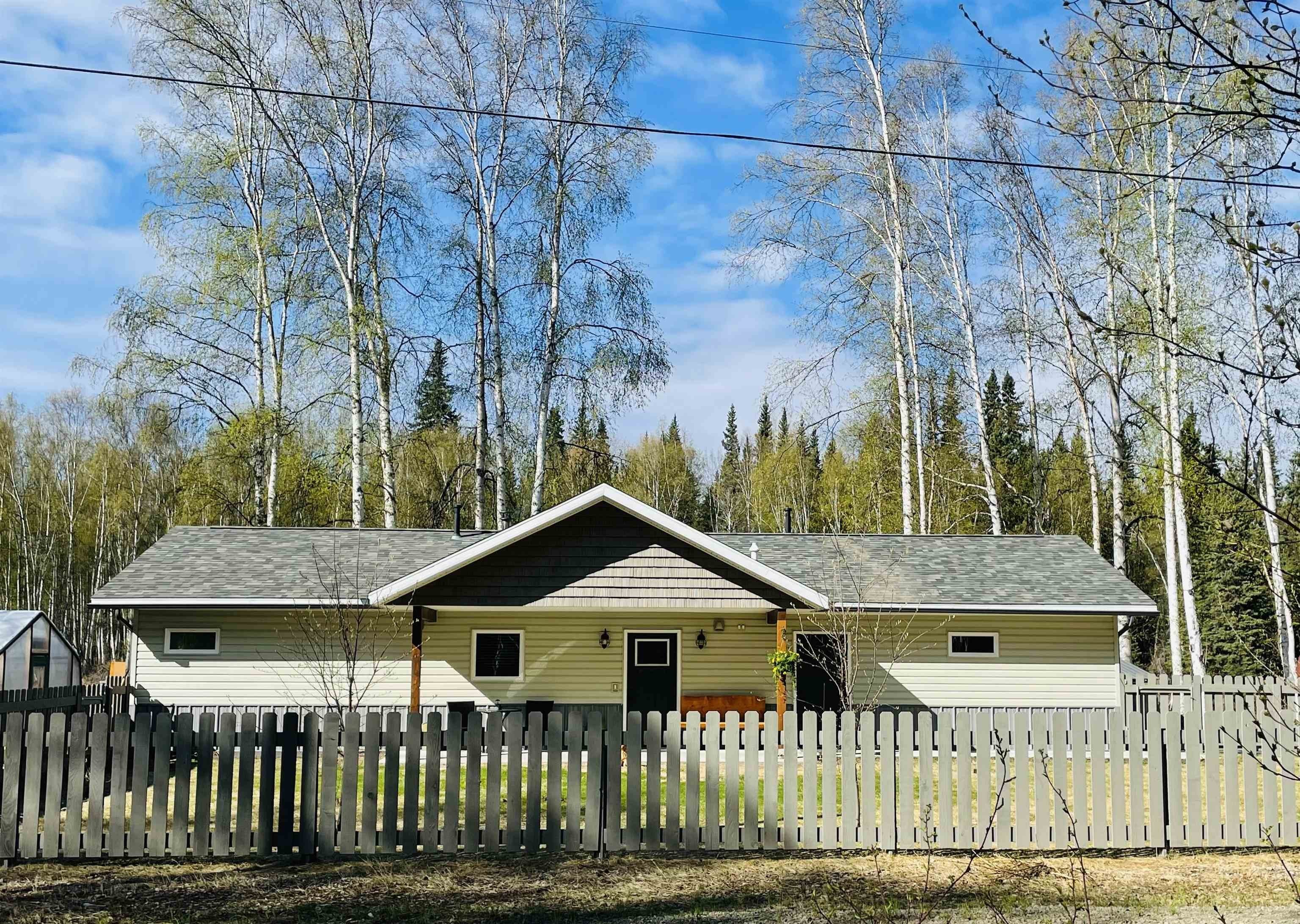 Single Family 2BR 2BA - 2239 PATTERSON LANE, North Pole, AK