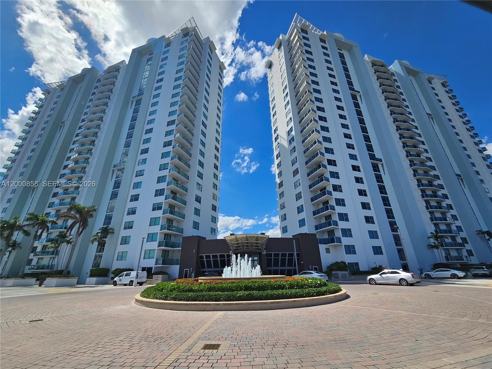 Condo 3BR 2BA - 2681 N Flamingo Rd, Sunrise, FL