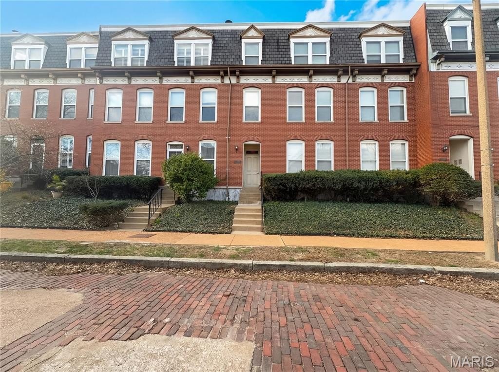 Condo 2BR 1BA - 2320 Rutger Street, St Louis, MO