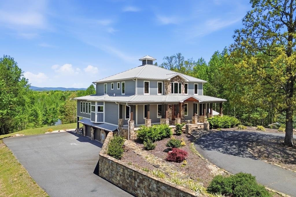 Single Family 4BR 5BA - 116 Lakota Drive, Dawsonville, GA