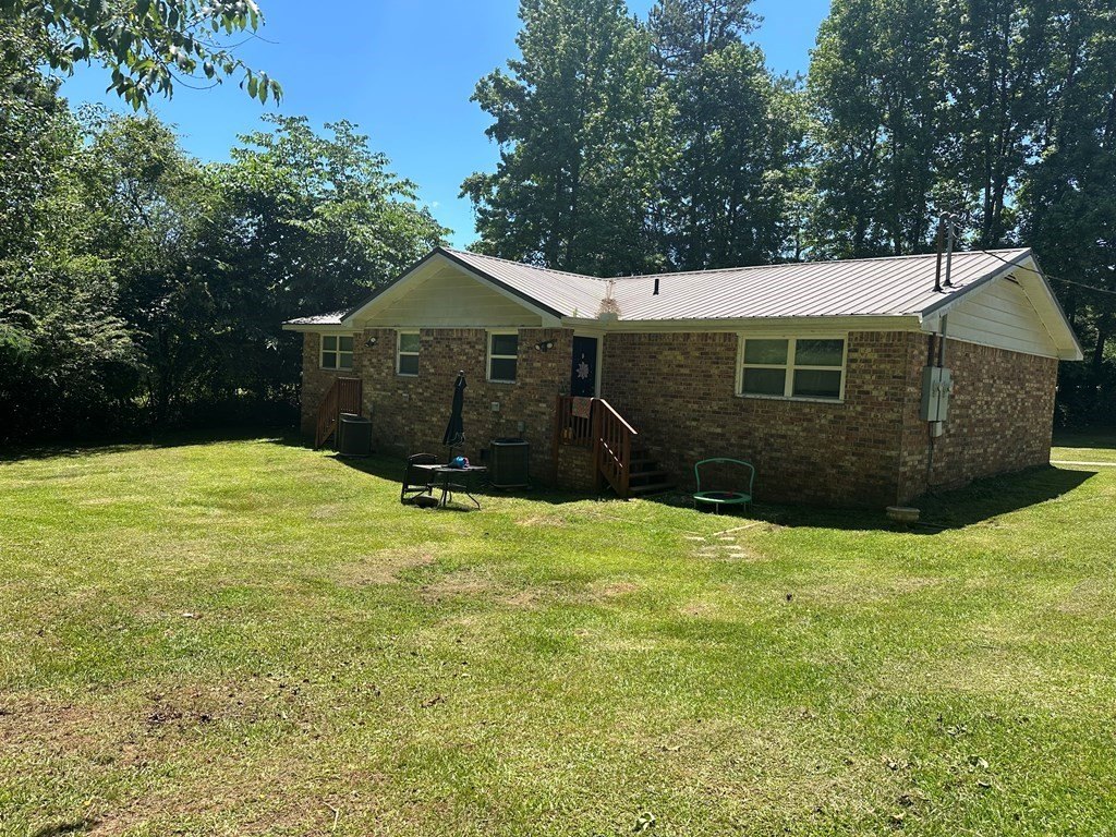 Single Family 2BR 1BA - 2875 W Hwy 166, Carrollton, GA