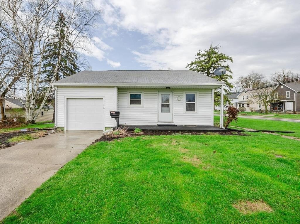 Single Family 2BR 1BA - 1230 Wheeler, Bucyrus, OH