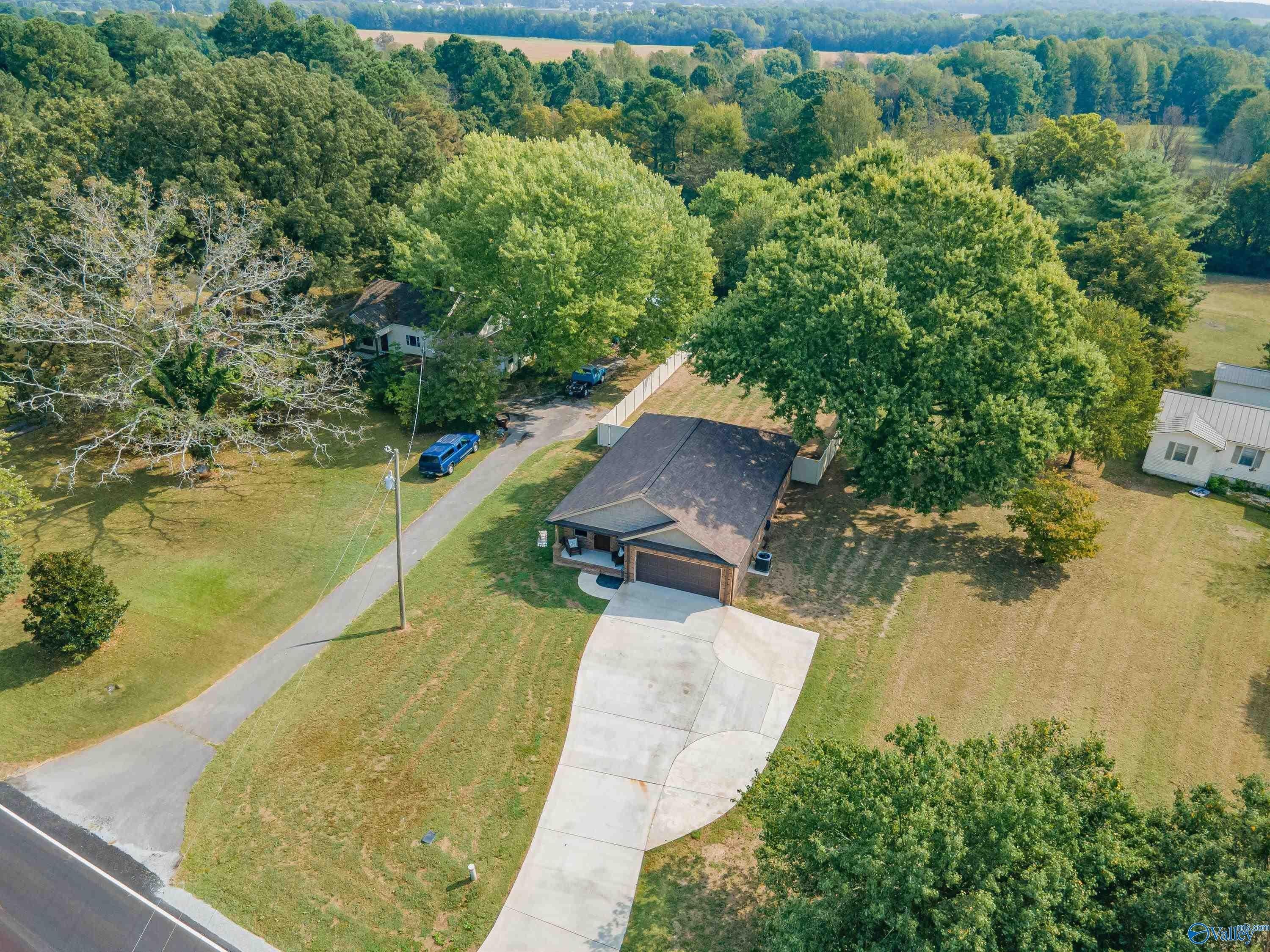 Single Family 3BR 2BA - 27426 Gatlin Road, Ardmore, AL