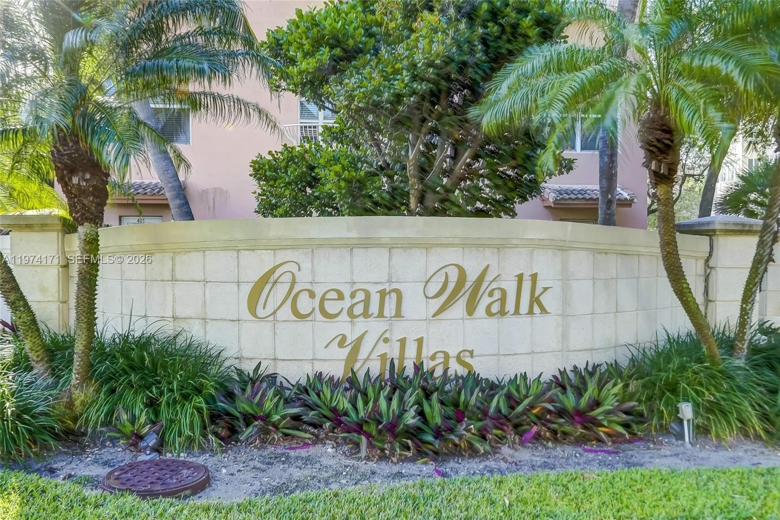 Single Family 2BR 3BA - 2039 Oceanwalk Ter, Lauderdale By The Sea, FL
