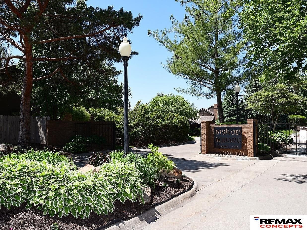 Single Family 2BR 3BA - 2609 Bishop Lane, Lincoln, NE