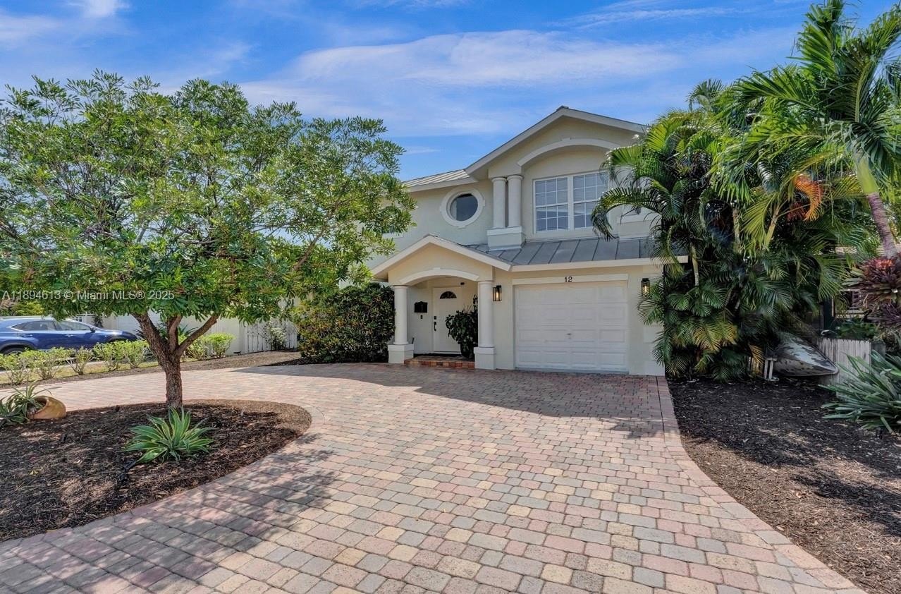 Single Family 3BR 2BA - 12 NE 26th St, Wilton Manors, FL