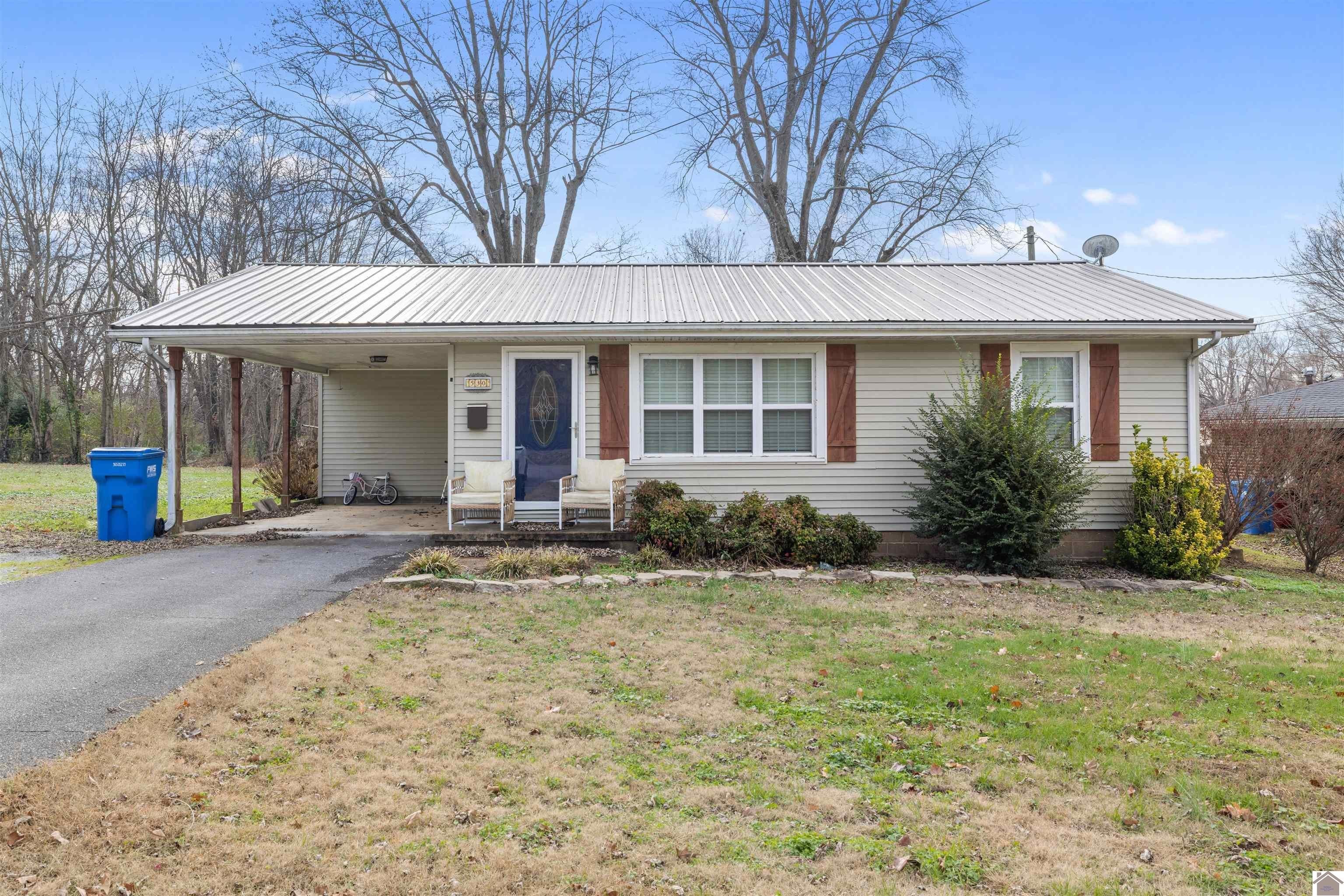Single Family 2BR 1BA - 530 Elm St., Clinton, KY