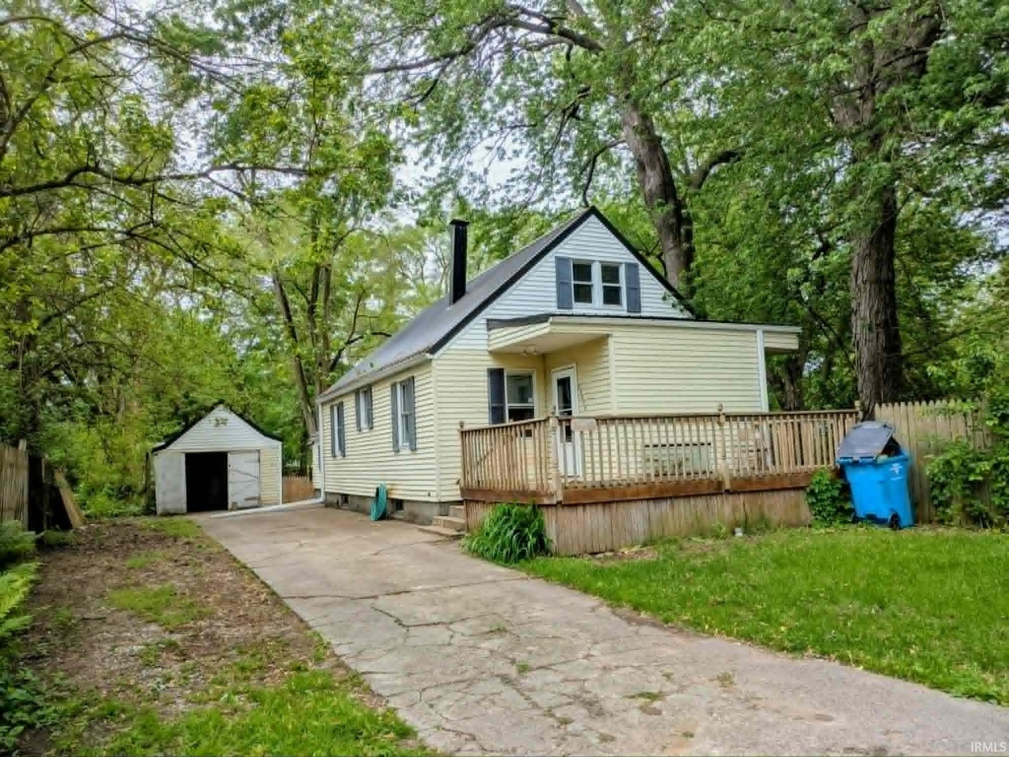 Single Family 3BR 1BA - 25092 Grover Street, Elkhart, IN