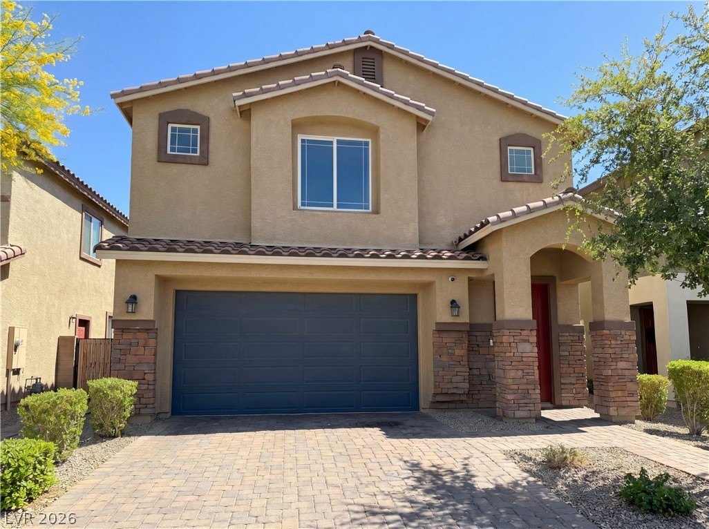 Single Family 5BR 3BA - 4036 White Opal Street, Las Vegas, NV