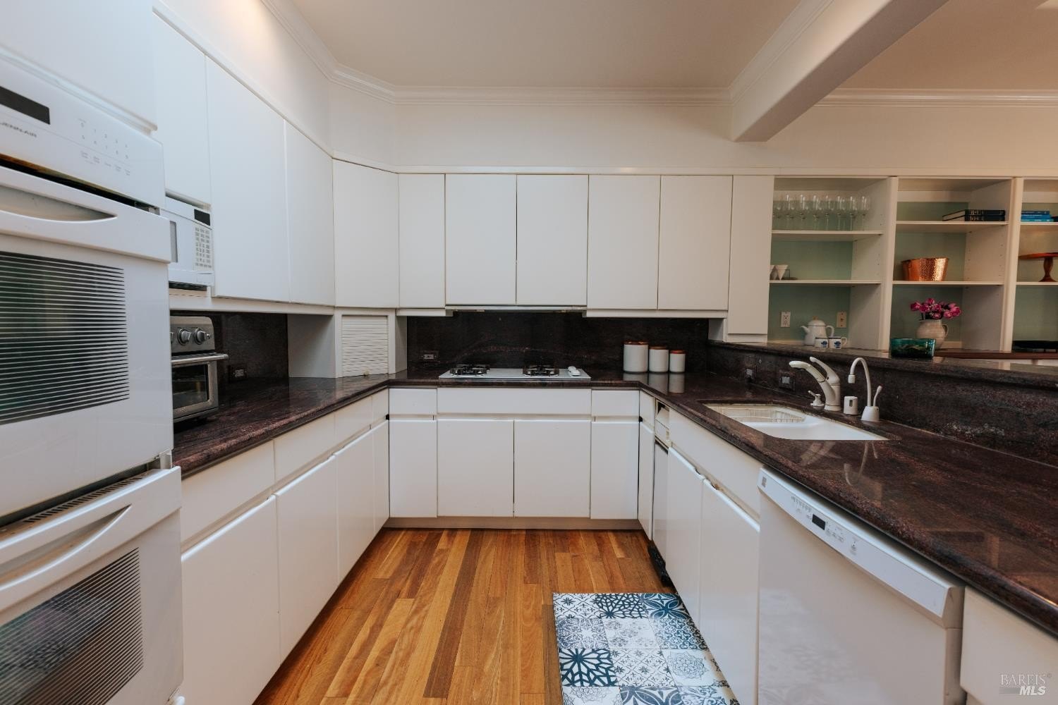 Single Family 3BR 3BA - 12801 Valley View Drive, Ukiah, CA