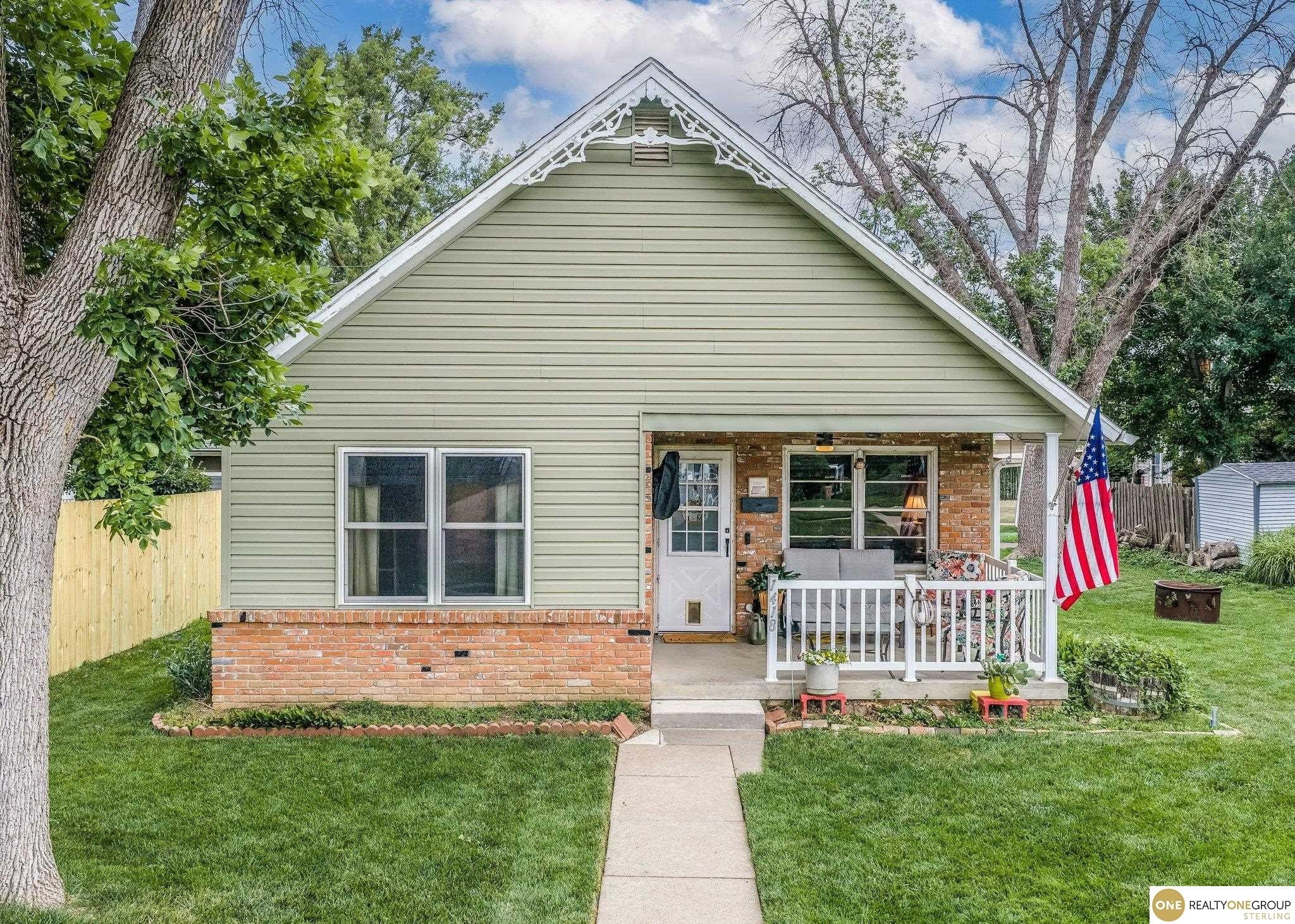 Single Family 3BR 2BA - 1418 South Street, Blair, NE
